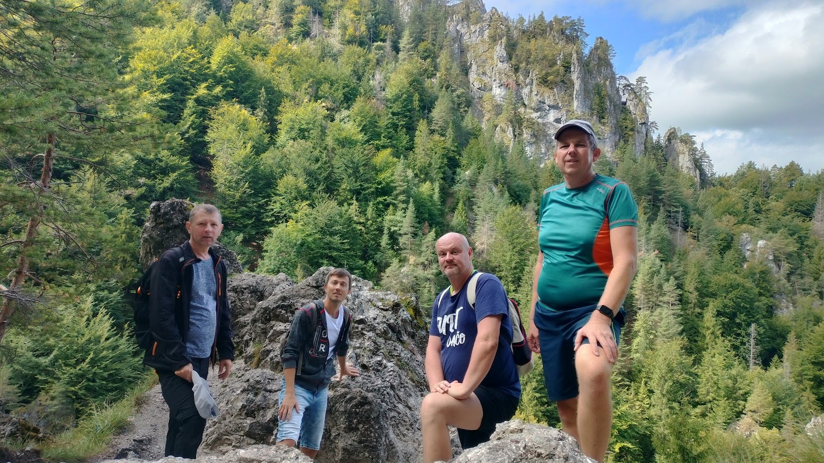 3_turistika_6.9.2025 zbojnicky chodnÃ­k.jpg